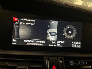 Display Alfa Giulia 8.8”