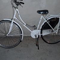 bicicletta donna raggio ruote 26