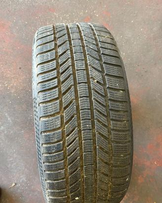 2 Gomme invernali continental  235/35 r19