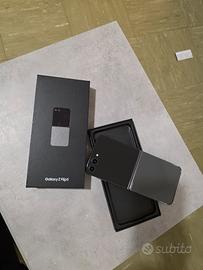 Samsung Zflip5 512GB grigio scuro come nuovo 