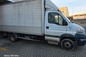 Camion Renault Mascot