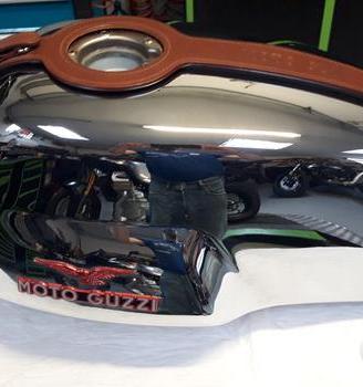 Serbatoio Moto Guzzi V7 III Racer