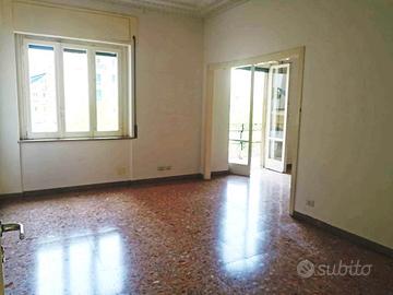 Via suarez angolo piazza immacolata