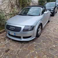 Audi TT Roadster 1.8 Turbo – 2002 – 140.000 km