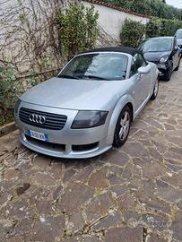 Audi TT Roadster 1.8 Turbo – 2002 – 140.000 km
