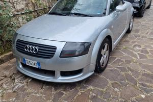 Audi TT Roadster 1.8 Turbo – 2002 – 140.000 km