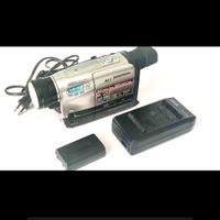 Videocamera RZ1 panasonic vhs-c non funzionante