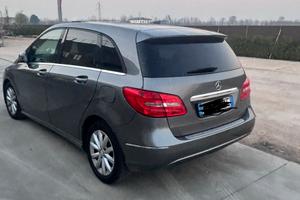 Mercedes classe B180  anno 2013