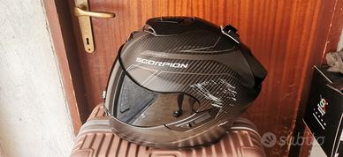 Casco integrale Scorpion EXO1400 in fibra di carbo