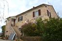casale-in-corso-di-ristrutturazione