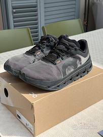 On Cloudflow 5 uomo nere