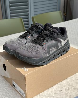 On Cloudflow 5 uomo nere