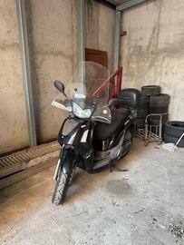 Kymco People S 200i pochi kilometri