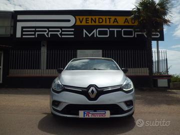 Renault Clio dCi 8V 90 CV 5 porte Moschino Intens