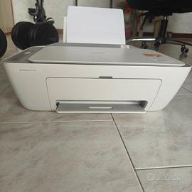 HP DeskJet 2720e Stampante Multifunzione a Colori