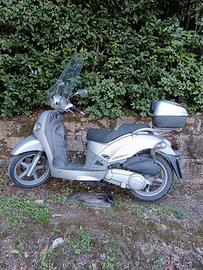 scooter kymco people 250