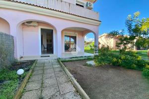 PORZIONE DI BIFAMILIARE A CAPOTERRA