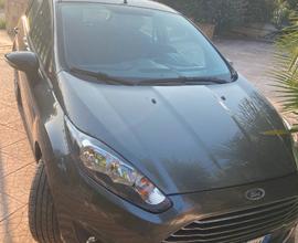 FORD Fiesta 6ª serie - 2015
