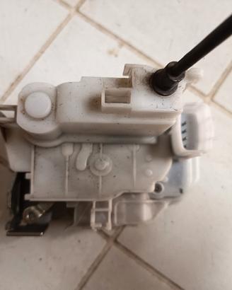 serratura elettrica post sx fiat tipo 2018