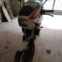 Honda VF400F