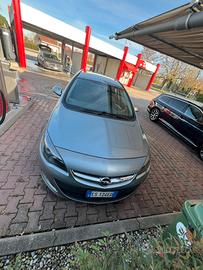 Opel Astra 2013