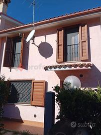 Villetta quadrifamiliare Rocca di Botte