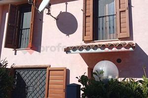 Villetta quadrifamiliare Rocca di Botte