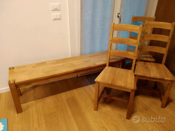 Sedie e panca in legno massiccio JYSK