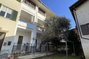 Immobile in asta di 147 m² con 4 locali a Mongrand