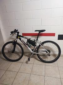 mountain bike Carraro