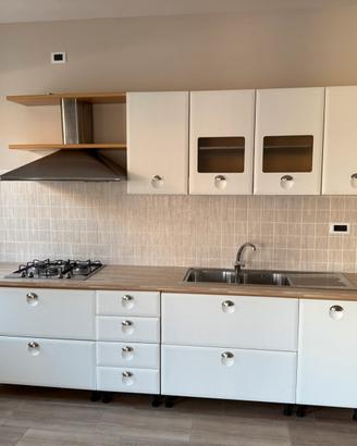 Cucina Compagnucci ristrutturata