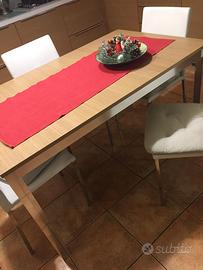 Tavolo in rovere e acciaio