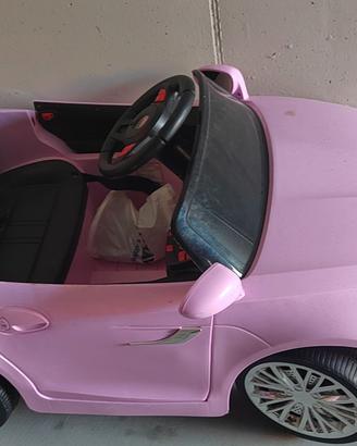 Macchina Mercedes bambina