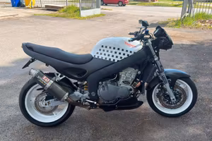 MotoTriumph Sprint RS 955i