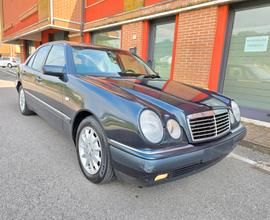 Mercedes-benz E 250 CDI Elegance Gancio Traino