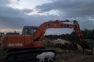 Fiat Hitachi ex 135 escavatore