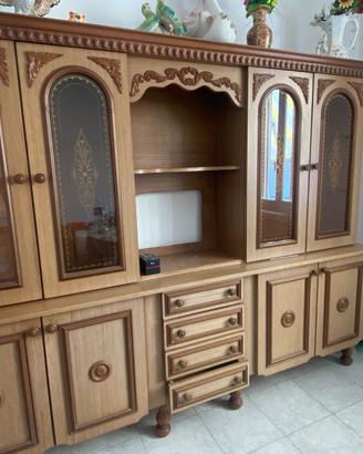 Parete attrezzata da salotto in legno