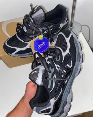 ASICS Gel NYC black 42