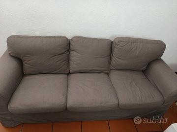 Divani 3 posti