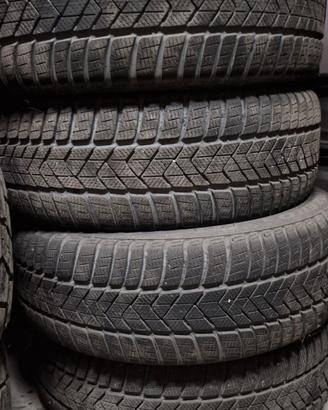 treno gomme invernali Pirelli 245 50 19