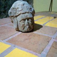 Antica scultura testa In Pietra 