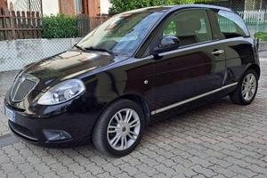 Lancia Ypsilon 1.4 Unyca Ecochic GPL 2012