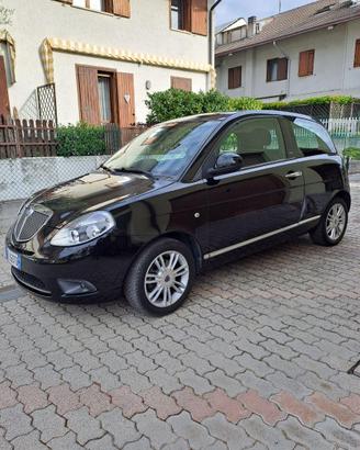 Lancia Ypsilon 1.4 Unyca Ecochic GPL 2012