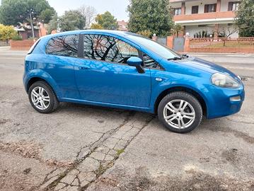 Fiat punto benzina metano di casa madre 