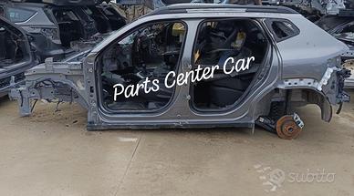 Scocca per taglio lamiera dacia duster 2026