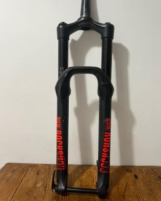 Rock Shox Lyrik 29’’ RC Solo Air