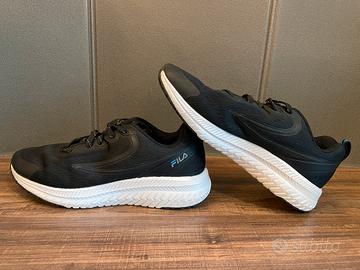 Scarpe Fila num. 39,5 (nere)