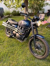 Triumph scrambler