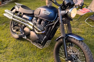 Triumph scrambler