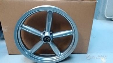 Ruota ant. Aprilia Scarabeo AP8108971